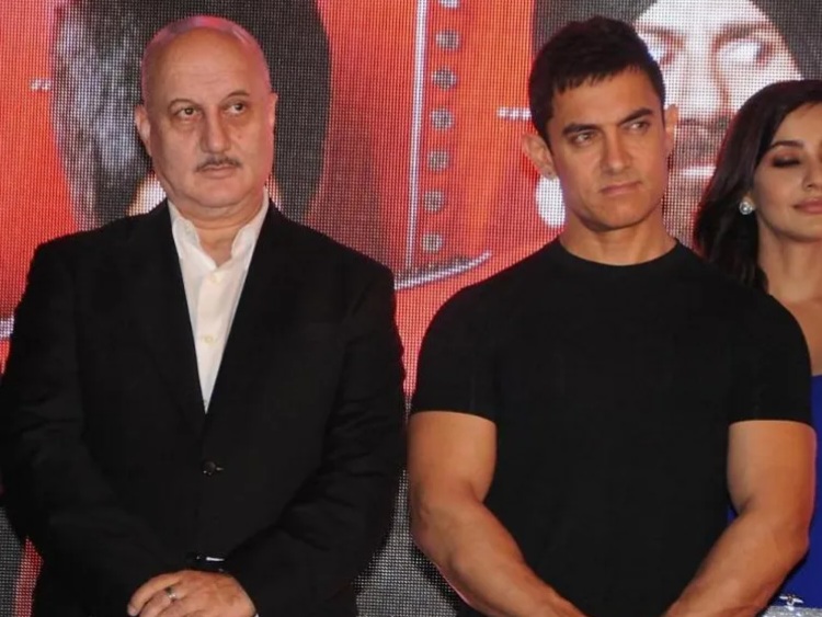 Anupam Kher Takes Jibe At Aamir Khan On Laal Singh Chaddha