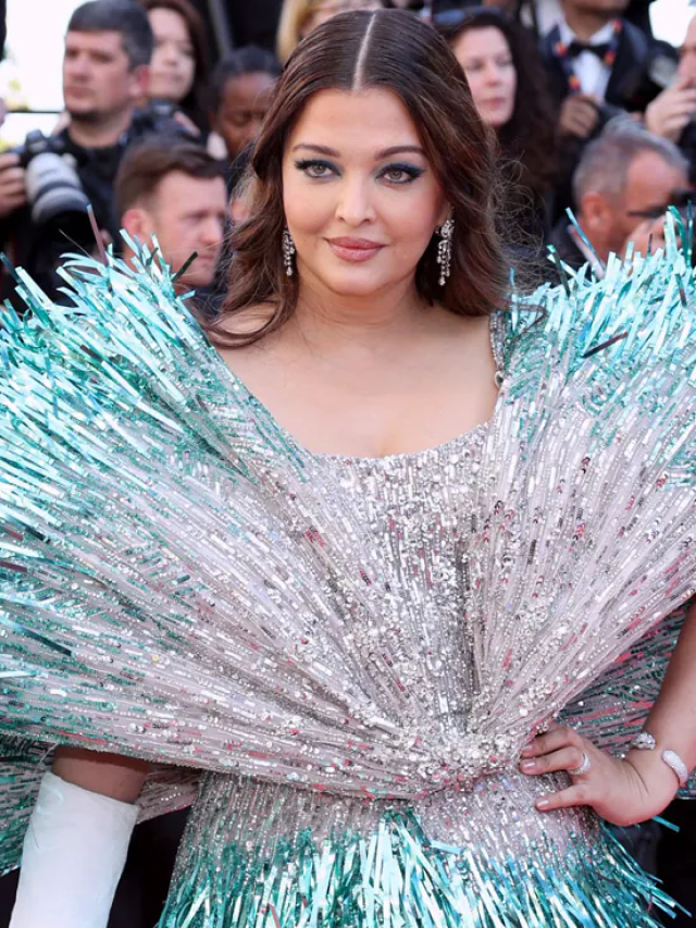 Aishwarya Rai Bachchan S Cannes Film Festival Second Outfit A