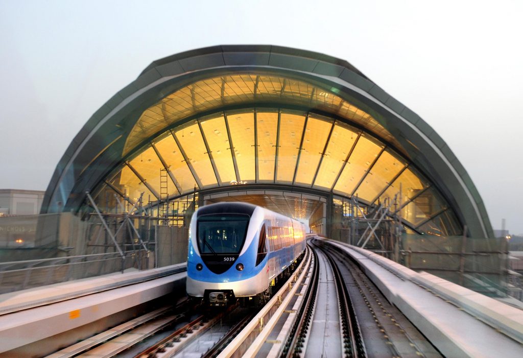 Shocking! Man Commits Suicide at Dubai Metro Station - Masala.com