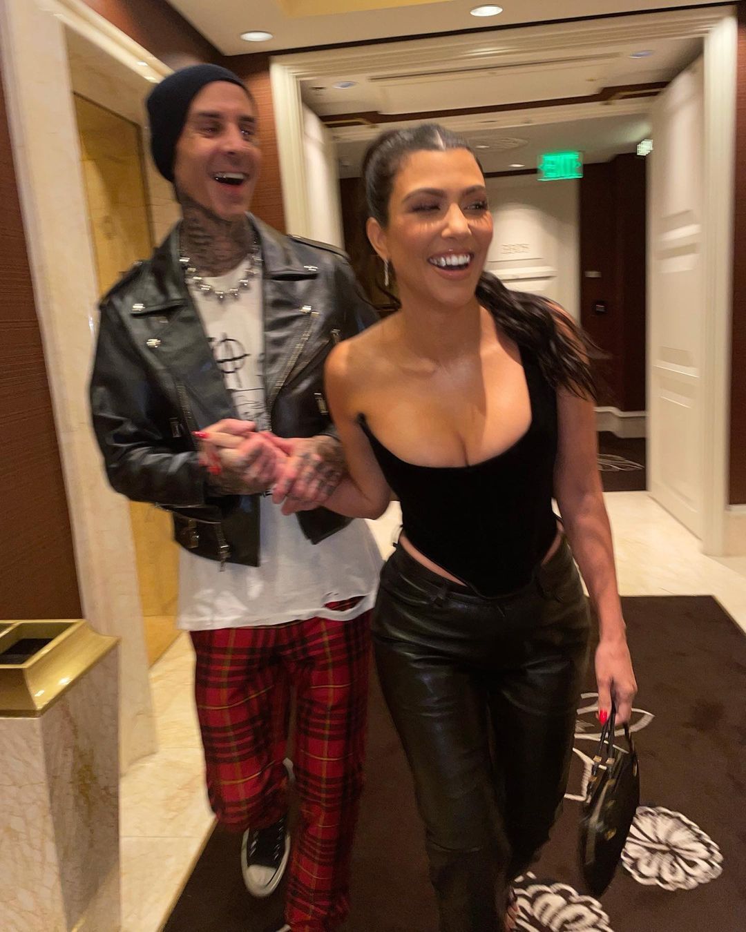 Kourtney Kardashian Travis Barker S Latest Photos Spark Marriage Rumours Masala