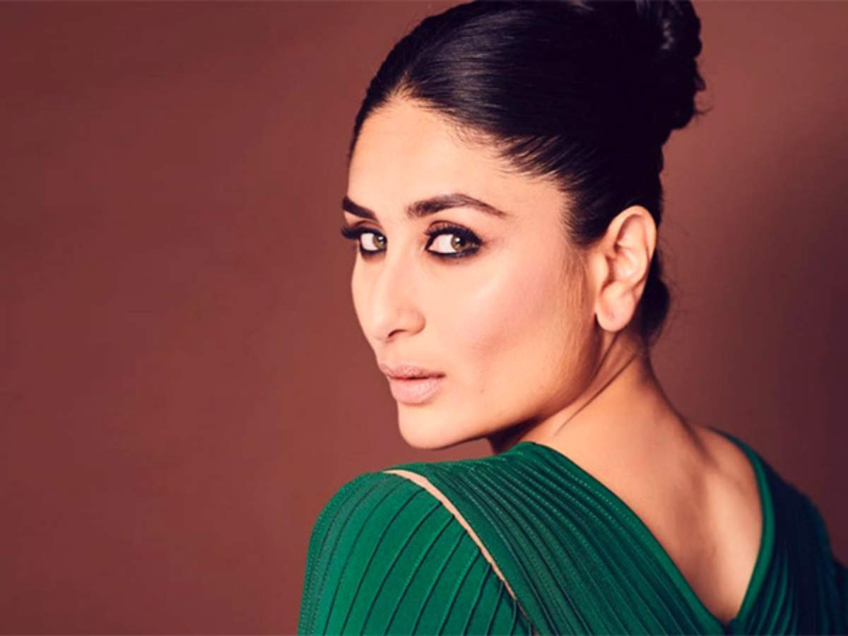 Kareena Kapoor to Appear in Neha Dhupia's Show 'No Filter Neha', Actresses  Pose for Paps | - Times of India