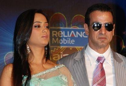 Shweta Tiwari, Ronit Roy team up again - Masala