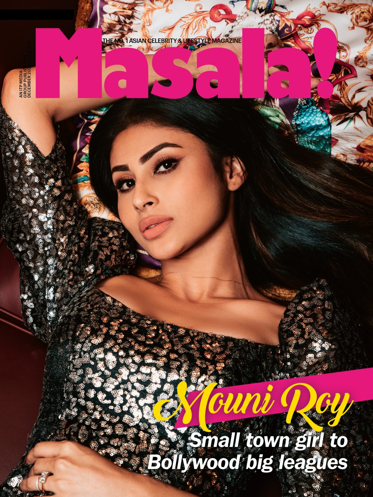 Alia Bhatt: Too much editing? Fans think Alia Bhatt looks nothing like  herself in new Vogue cover - Masala