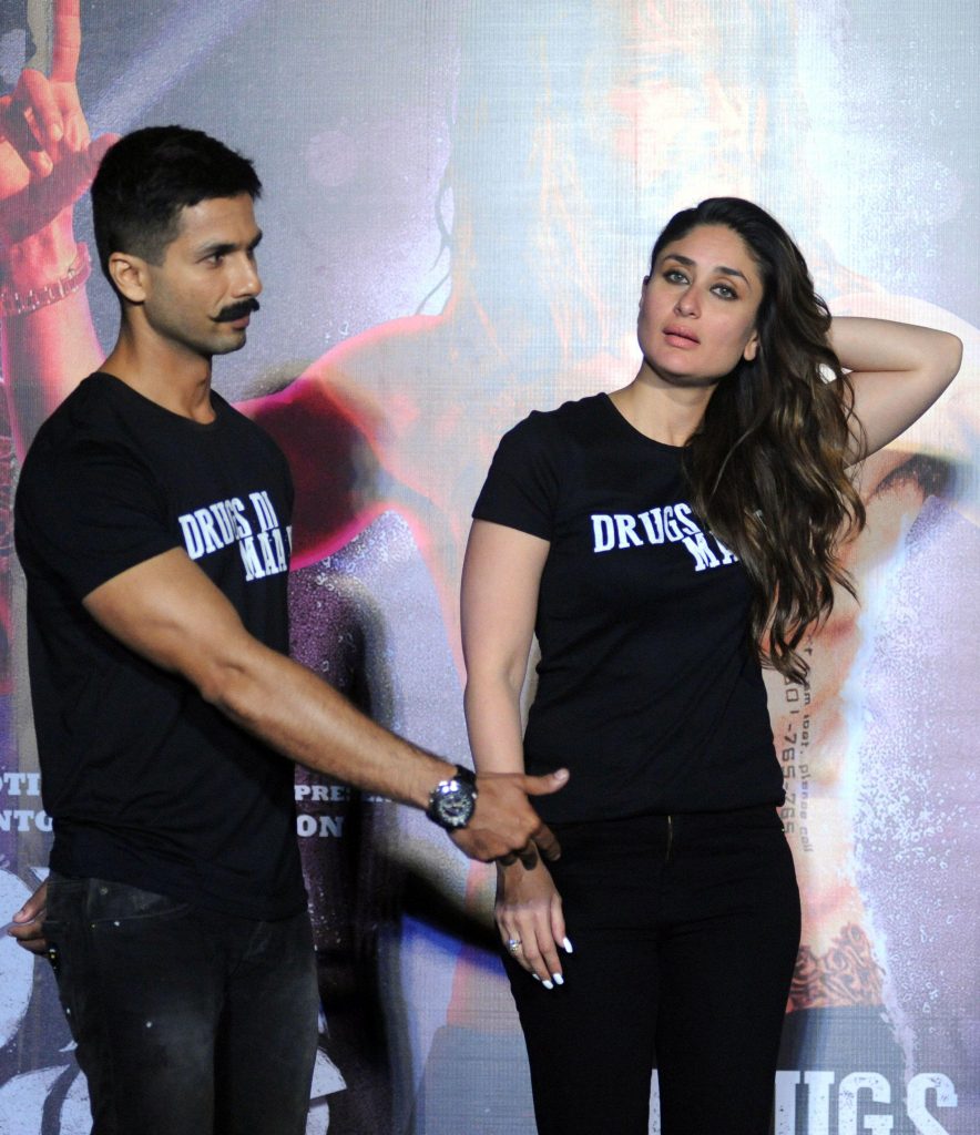 Kareena Kapoor Khan Congratulates Shahid Kapoor - Masala