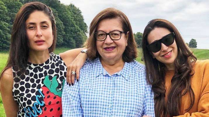 Star Spotting: Kapoor Sisters Karisma-Kareena Visit Their Close