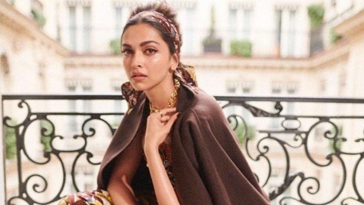 Inside Deepika Padukone's Bag, In The Bag