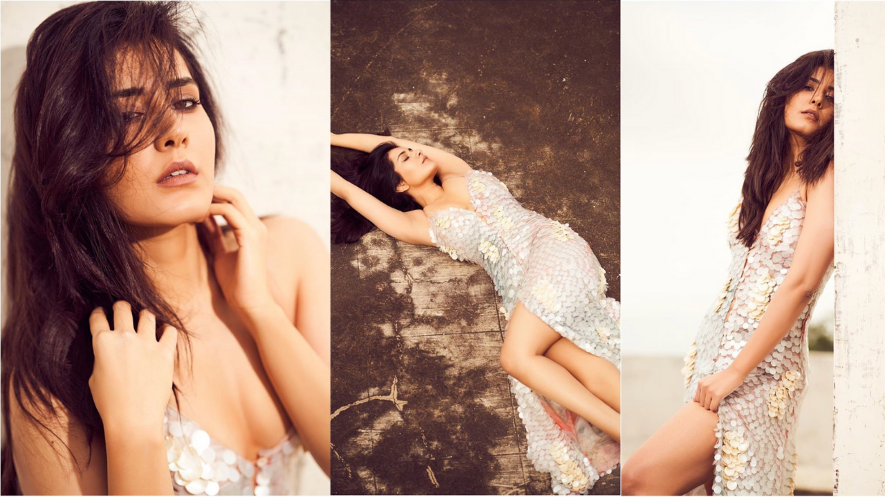 

		Raashi Khanna has posted a series of steamy images from her latest photo shoot to Instagram this week.

Today the actress posted 4 new images, and as a result started trending on twitter under the hashtag #RaashiKhanna.

The film actress and singer is one of Bollywood’s newest heartthrobs, and she is known for featuring in Telugu and Tamil language films.

 View this post on Instagram

A post shared by Raashi (@raashikhannaoffl) on Oct 11, 2020 at 5:34am PDT

The 29 year old actress was photographed wearing a long sparkly sequined dress. It features a scaled mermaid style design, and has a thigh high slit on the right hand side.

 View this post on Instagram

 Channelling the wild spirit..
A post shared by  Raashi (@raashikhannaoffl) on Oct 10, 2020 at 10:47pm PDT

For one image Khanna writes, “Channelling the wild spirit..”, as she stands posing against the wall in the beautiful dress.

 View this post on Instagram

A post shared by Raashi (@raashikhannaoffl) on Oct 11, 2020 at 3:33am PDT

In the picture of her lying down, she captioned the image with, “Mermaid feels..”.

 View this post on Instagram

A post shared by Raashi (@raashikhannaoffl) on Oct 11, 2020 at 2:16am PDT

“Out dream yourself..”, she writes under the third picture. 
Whilst the purpose of the shoot remains unknown, there’s no doubt that the actress looks drop dead gorgeous in the photographs.

 View this post on Instagram

A post shared by Raashi (@raashikhannaoffl) on Oct 11, 2020 at 1:21am PDT

Khanna was last seen alongside Vijay Deverakonda in the Valentine’s Day release titled ‘World Famous Lover’. In terms of future filming, she has two of Telugu and Tamil films in the pipeline that are yet to be announced. In the meantime, fans can look forward to seeing her in Aranmanai 3 and Shaitan Ka Bachcha.

jQuery(function($){

				$("#main img").each(function(){

					var $this = $(this), flag = "";	
					if (this.hasAttribute("alt") === false)
						//text = " has no alt attribute";
                        flag=1;
					else if ($this.attr("alt") === "")
						//text = " has an empty alt attribute";
                        flag=1;
					else
						//text = " has an alt attribute of '"+$this.attr("alt")+"'";
                        flag=0;
                    if(flag==1){
					var trimStr = $.trim($("#main h1").text());
					if($this.parent().hasClass("post-thumbnail")){
					$this.attr('alt',trimStr);
					}
					else
					{
					if($this.next().text() === "")
					$this.attr('alt',trimStr);
					else
					$this.attr('alt',$this.next().text());
					}
                    }
				});			
			});

		Tagged: Raashi Khanna	

