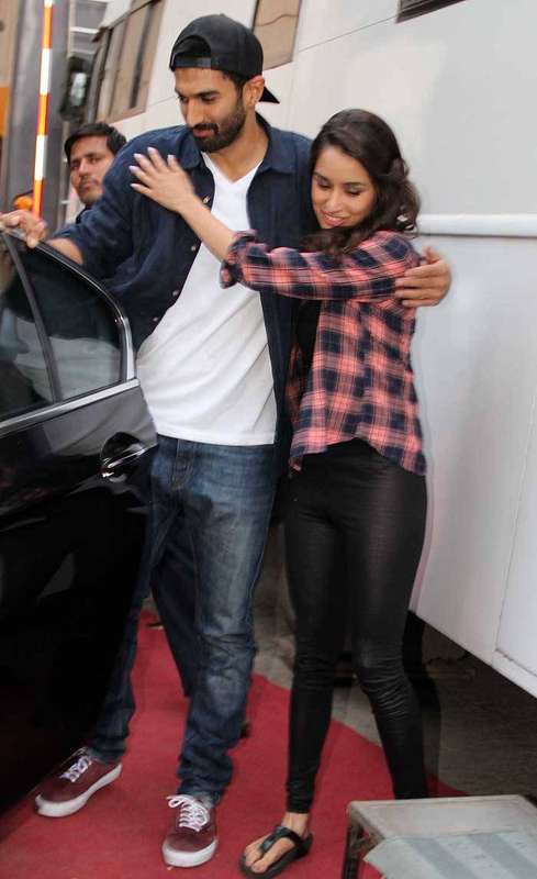 aditya roy kapoor and shraddha kapoor