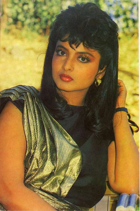 Rare Pictures and Facts About Rekha - Masala