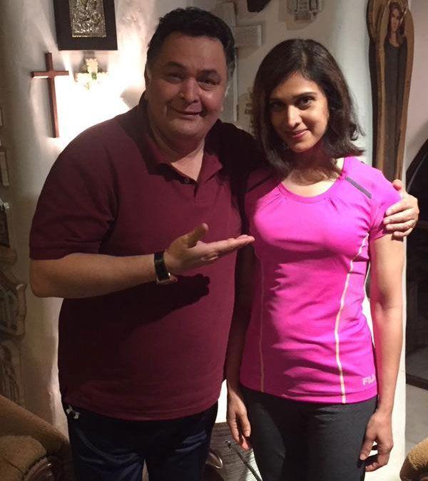 Meenakshi Sheshadri Xxx Video - Look Who Dropped By To See Rishi Kapoor - Masala