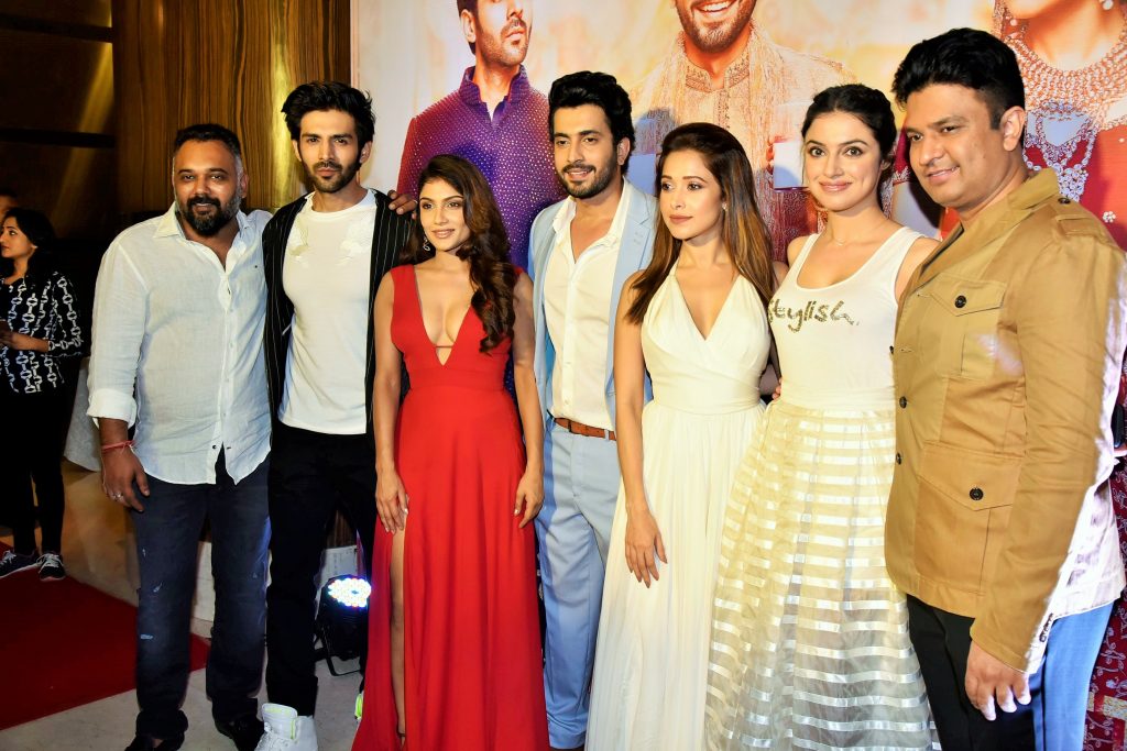 Kartik Aryan Nushrat Bharucha And Sunny Singh Among Others Celebrate The Success Of Sonu Ke