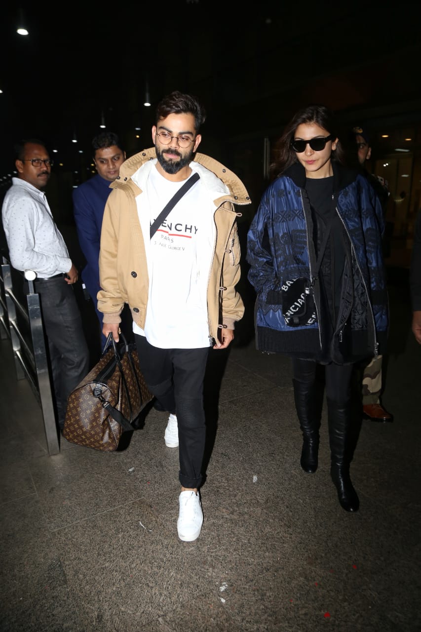 Anushka Sharma & Virat Kohli Post Wedding Airport Look : r