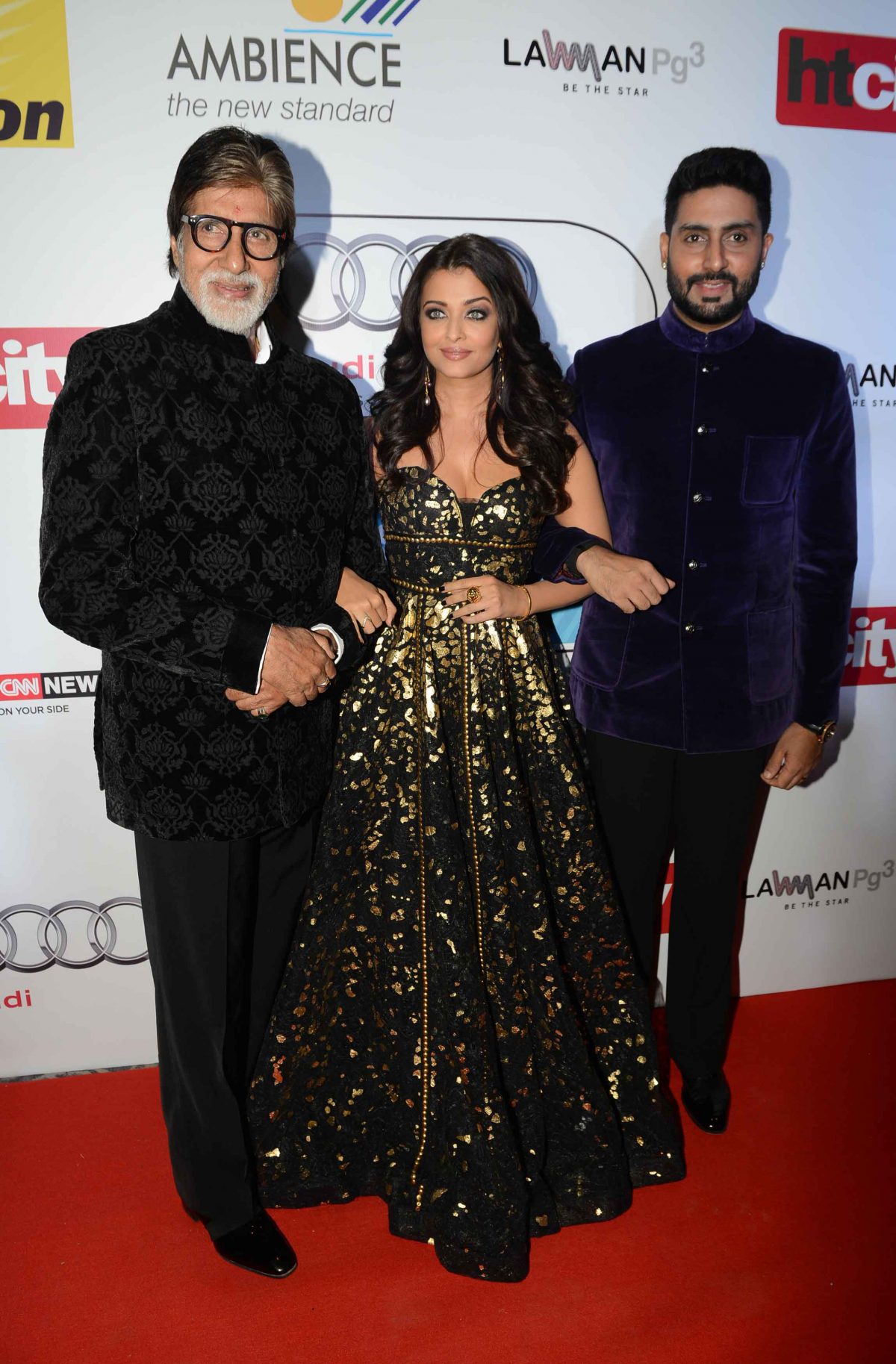 The Bachchan Family Steals The Show At The HT Style Awards 2016 - Masala