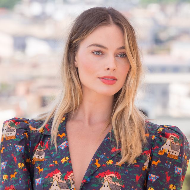 Margot Robbie Says Sexual Harassment Isnt An Issue For Women To Solve Masala 
