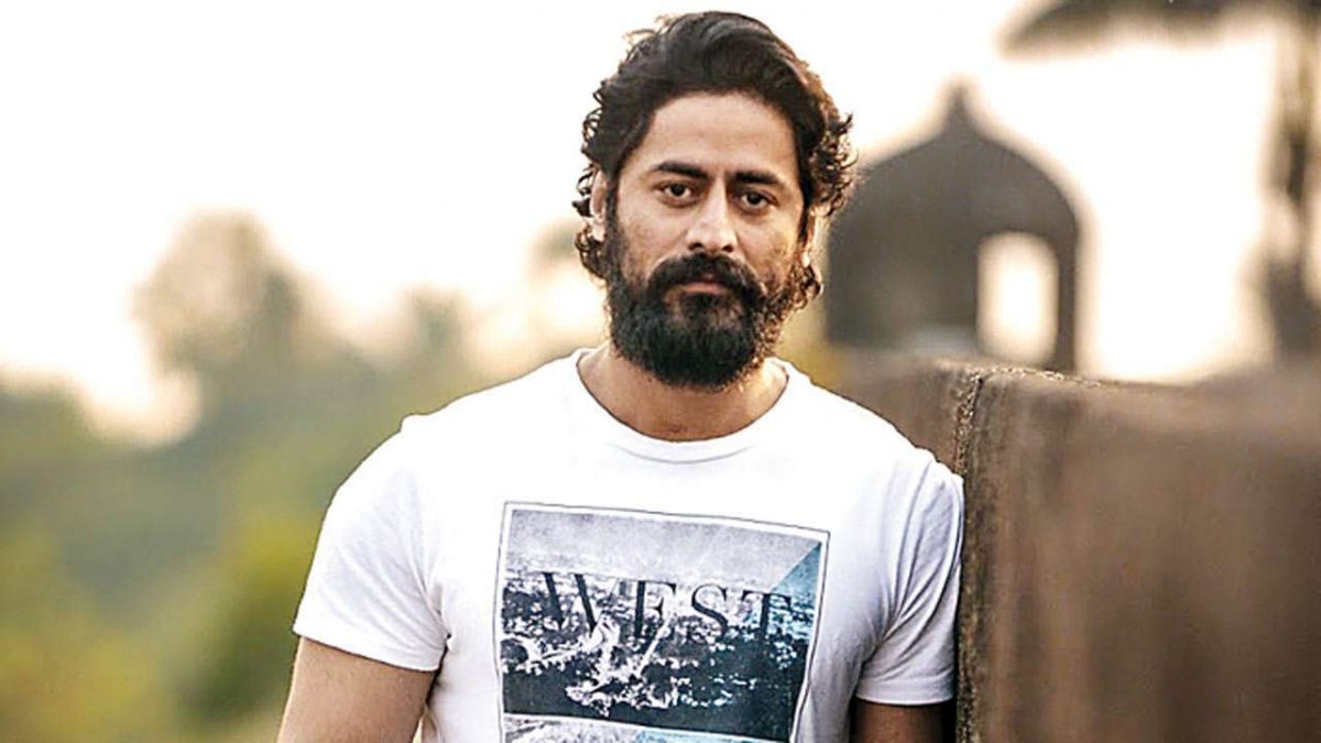 Uri: The Surgical Strike Actor, Mohit Raina Talks Marriage - Masala