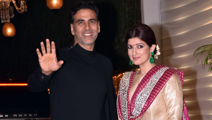 Akshay Kumar and Twinkle Khanna Served With Legal Notice For Auctioning ‘Rustom’ Costume