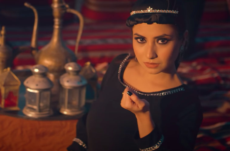 Amiee Misobbah stuns in the Dubai's desert in latest music video, Nain ...