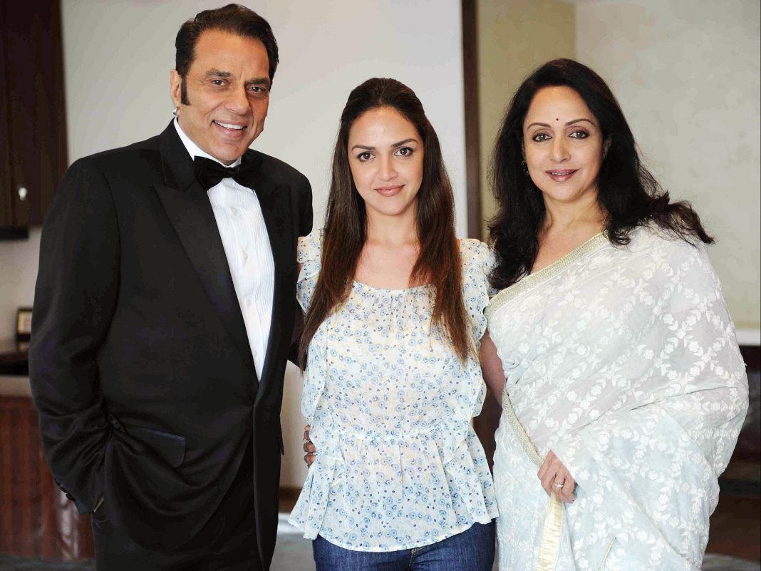 Hema Malini News Views Reviews Photos Videos On Hema Malini Masala