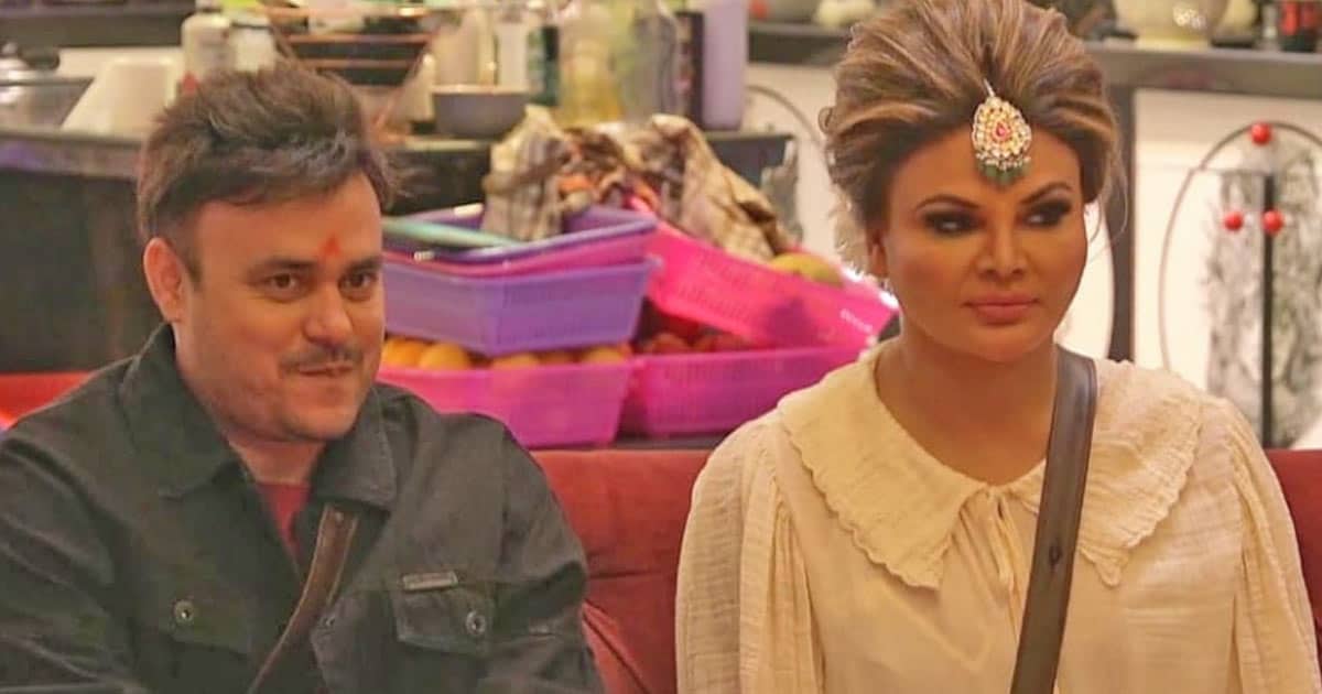 Rakhi Sawant announces separation from Ritesh Singh