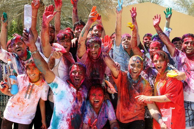 holi in dubai