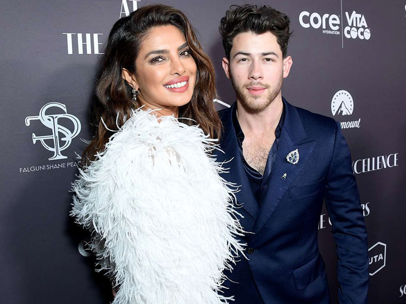 Nick Jonas releases his version of Maan Meri Jaan; fans love his love for  India - Hindustan Times