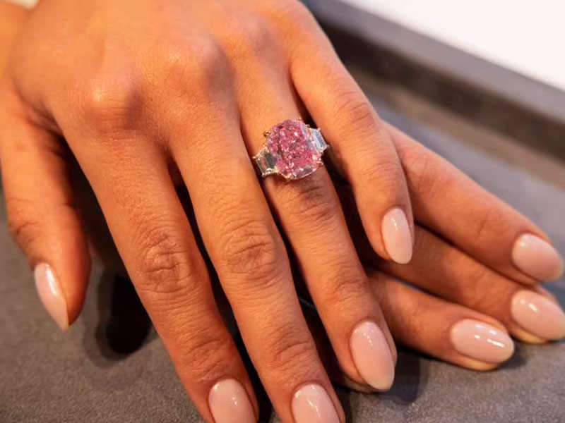 Sotheby's to Auction World's Most Vivid Pink Diamond Estimated at $35M