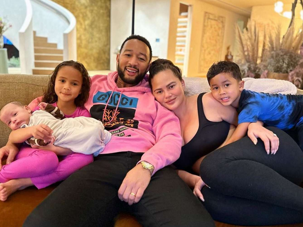 Chrissy Teigen Enjoyed Family Time At Barbie’s Malibu DreamHouse, See ...