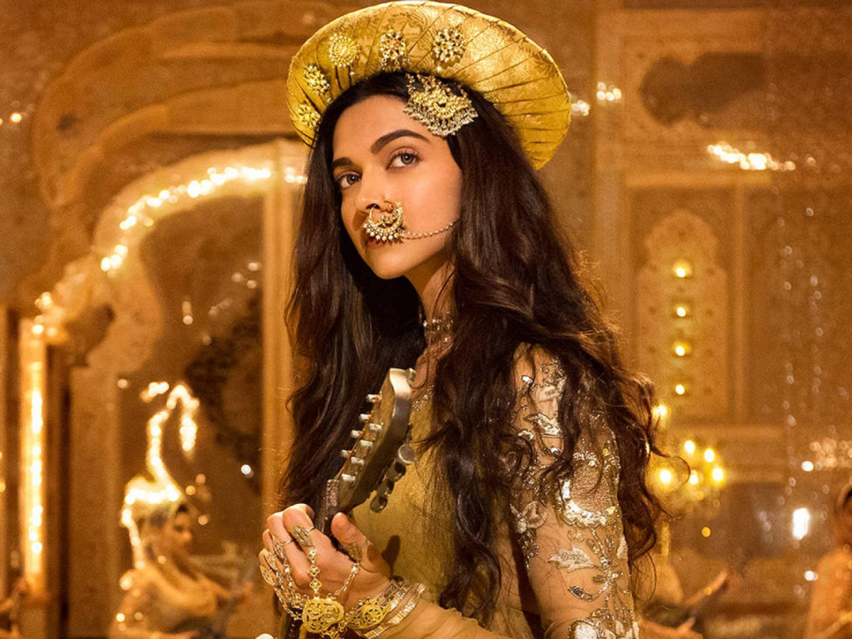 Ranveer Singh's bizarre request to Deepika on Bajirao Mastani sets ...