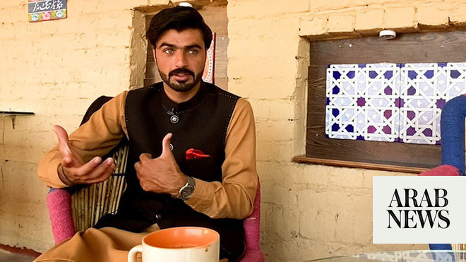 Remember the viral Pakistani chaiwala, Arshad Khan? Here's how you can have tea personally brewed by him