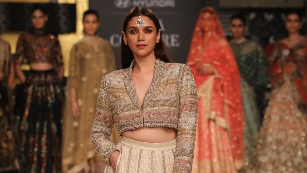 Aditi Rao Hydari slays in Ritu Kumar at India Couture Week 2023 - Find out her fashion mantra here 