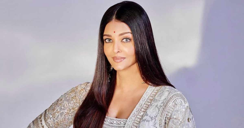 Blast From The Past: When Aishwarya Rai Bachchan clapped back at journalist who asked if she had a rift with Bollywood's BIG Khans - WATCH