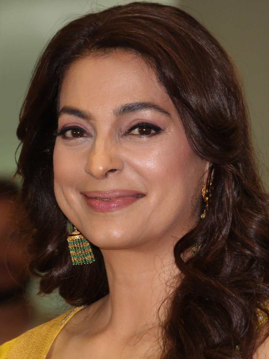 Juhi Chawla: Blast From The Past: When Rekha crowned Juhi Chawla Miss ...