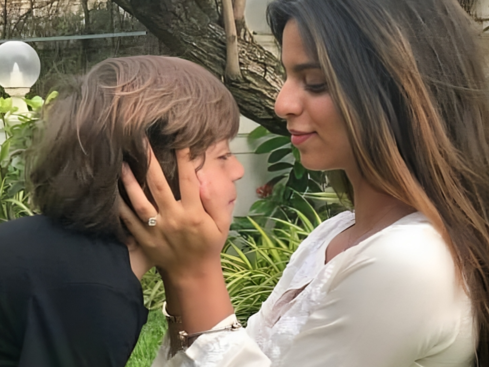 Suhana Khan's cute Rakhi moment with AbRam gets captured by doting