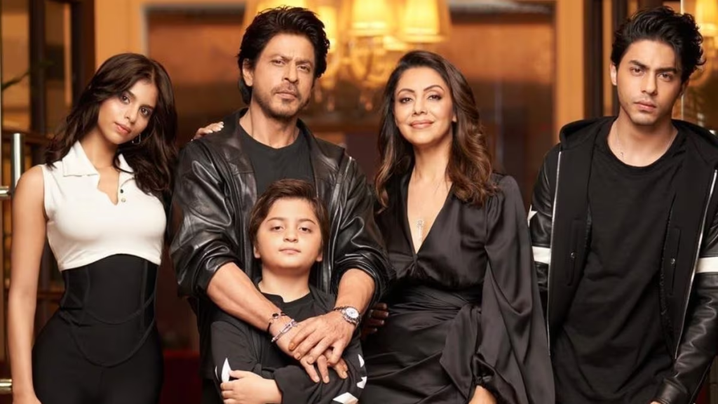 Gauri Khan wins hearts of fans after posting adorable family picture ...