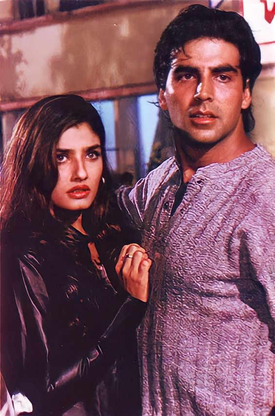 Bollywood's beloved duo, Akshay Kumar and Raveena Tandon, rekindle on-screen magic after 20-year hiatus!