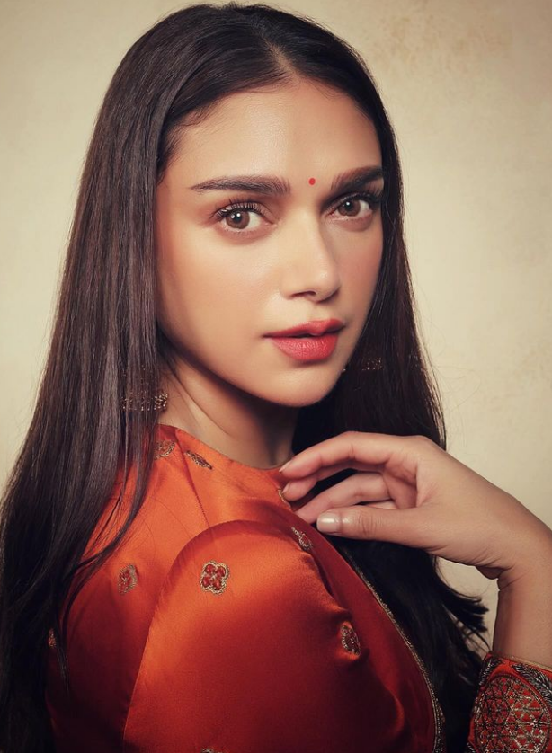 Lehengas to Sarees, all the ways Aditi Rao Hydari aces ethnic wear