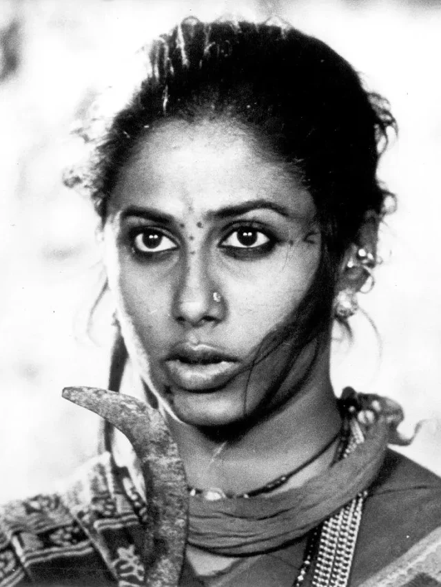 Smita Patil — A legend like no other. 5 of her best performances ...