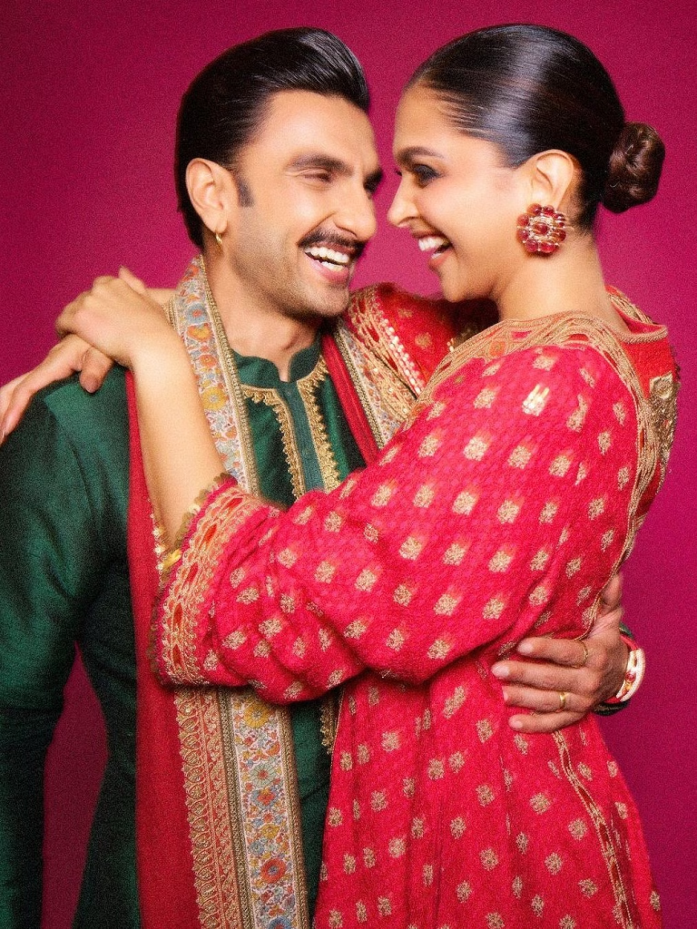 5 times Ranveer Singh was the doting husband to Deepika Padukone