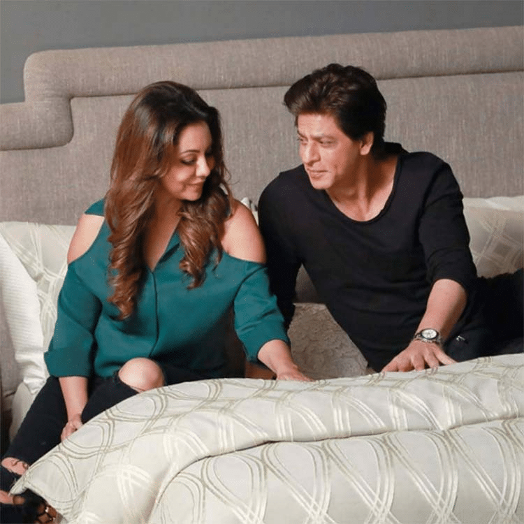 Did you know Shah Rukh Khan got REJECTED twice by Gauri? - The rom-com saga of how they finally fell in love