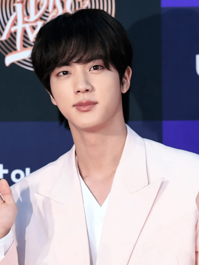 BTS’ Jin To Hug 1000 Fans? Singer Addresses The Now-controversial Hug ...