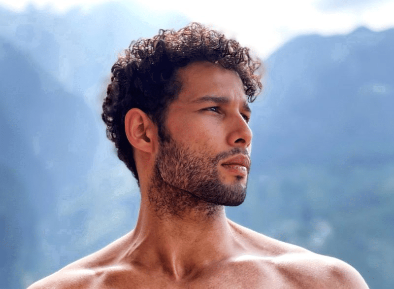 Siddhant Chaturvedi’s reveals his father said “tujhe kaun dekhega?” while reacting to news of him being approached for Ranbir Kapoor, Alia Bhatt & Amitabh Bachchan starrer Brahmastra