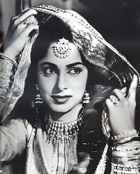 Throwback to when Waheeda Rehman refused to change her name in Bollywood, said “Who are you to tell me that it’s not good?” hitting back at Guru Dutt