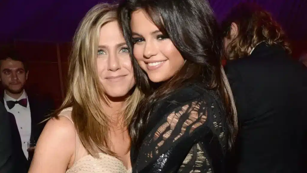 Selena Gomez & Jennifer Aniston just gave ‘Friends’ fans the ultimate nostalgia as they recreate this iconic scene – Watch!