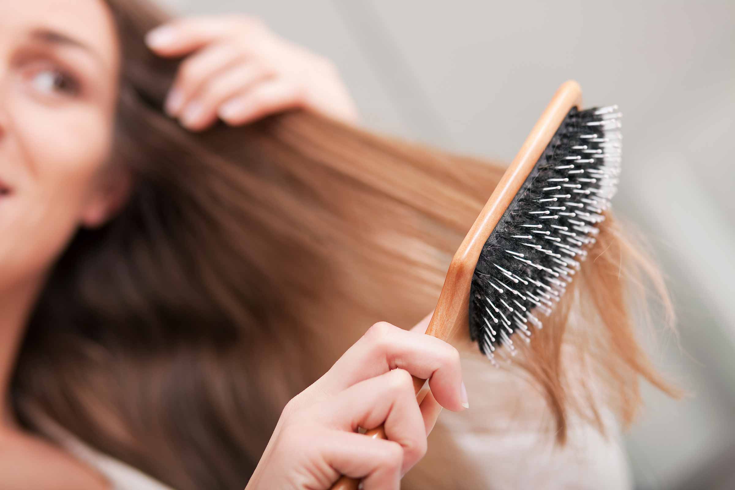 4 Surprising Things That Are Contributing to Your Greasy Scalp