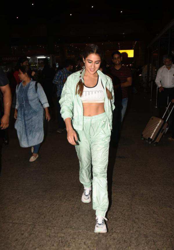 Sara Ali Khan Rocks Chic Athleisure Look At The Airport Masala