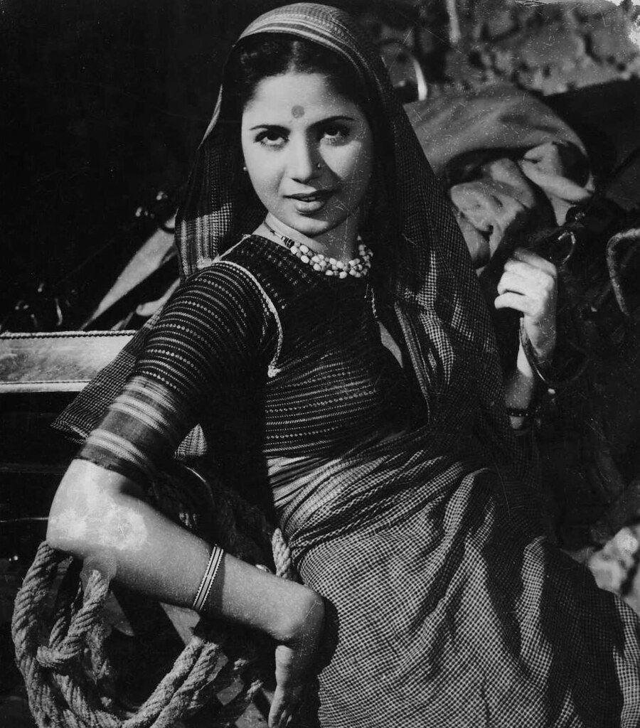 900px x 1024px - Divya Bharti to Madhubala: Remembering The Stars Who Went Too Soon - Masala