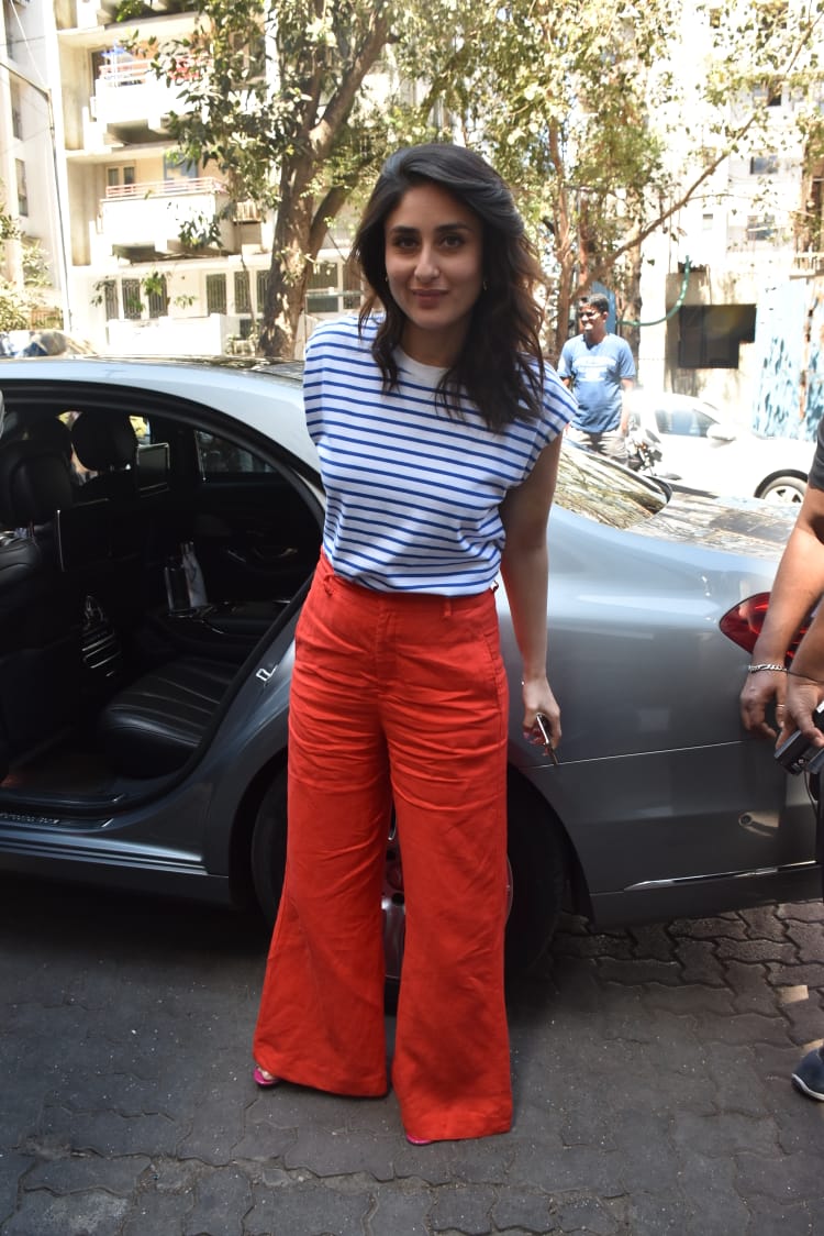 Kareena kapoor flared sales jeans